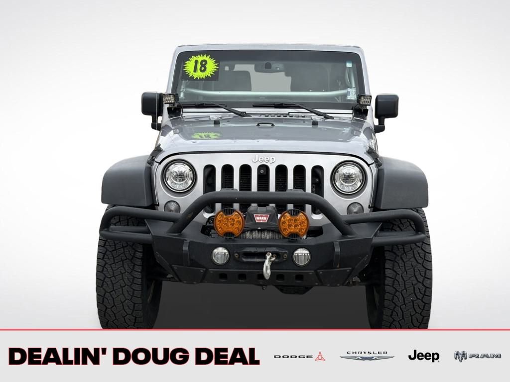 Used 2018 Jeep Wrangler Rubicon w/ Power Convenience Group image 8