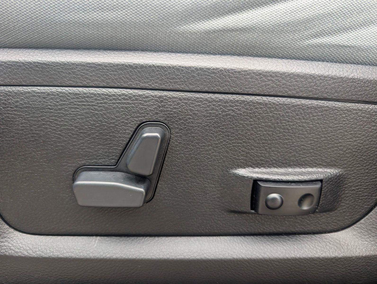 Used 2017 RAM 1500 Big Horn image 10