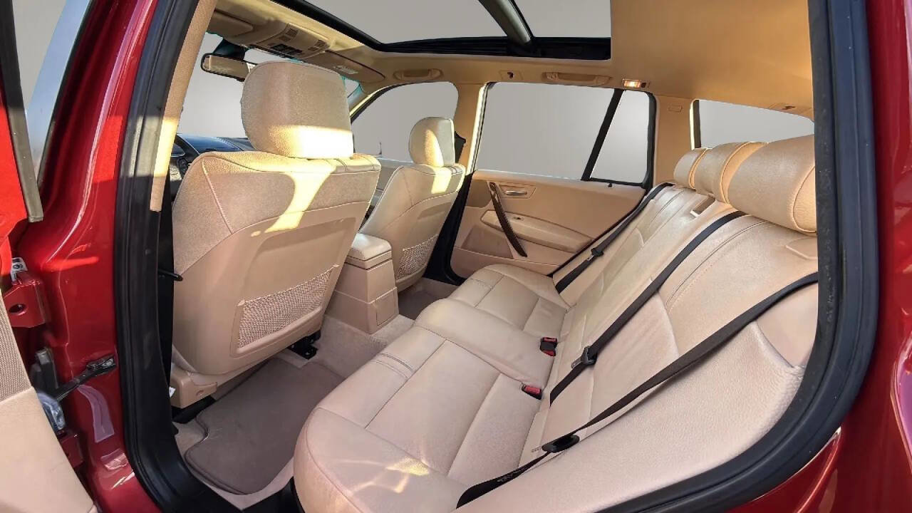 Used 2006 BMW X3 3.0i image 10