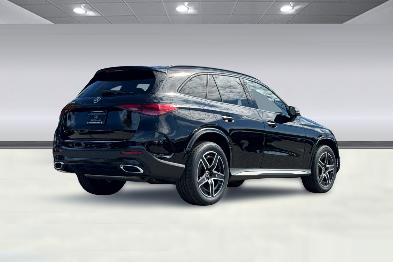 Certified 2024 Mercedes-Benz GLC 300 image 9