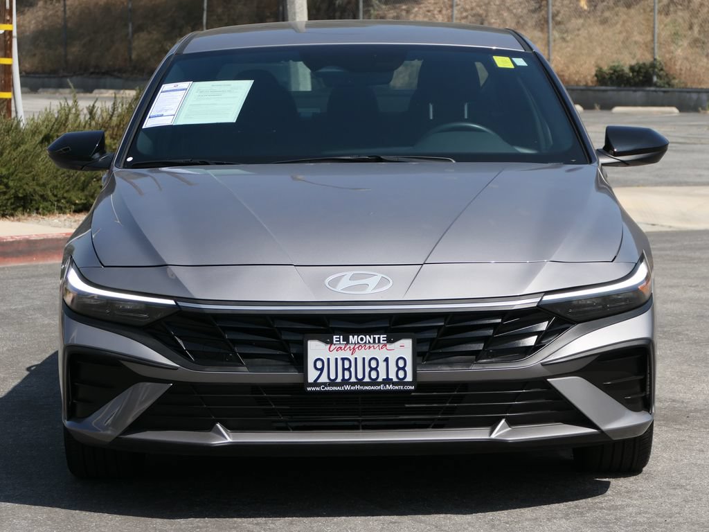 Certified 2025 Hyundai Elantra Sport w/ Cargo Package FWD image 8