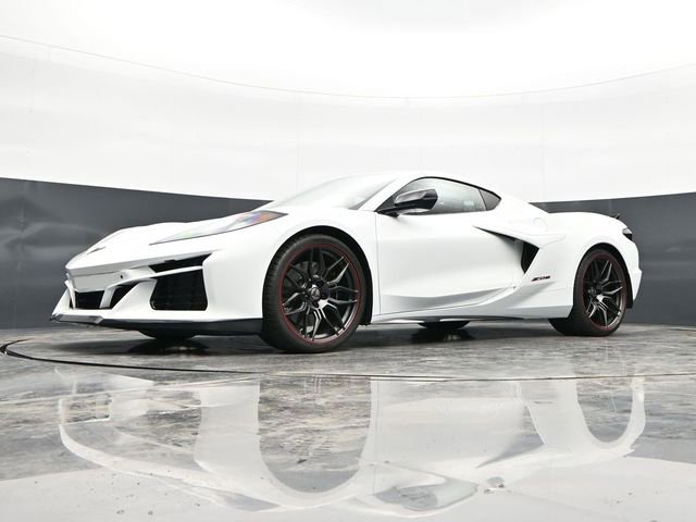Used 2024 Chevrolet Corvette Z06 w/ Stealth Interior Trim Package RWD image 24