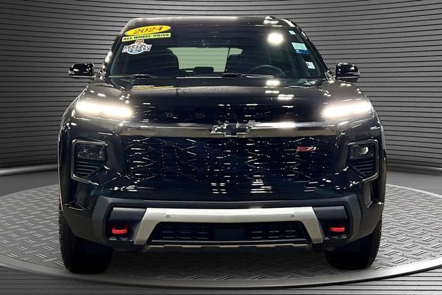 Certified 2024 Chevrolet Traverse Z71 w/ Enhanced Driving Package AWD/4WD image 2