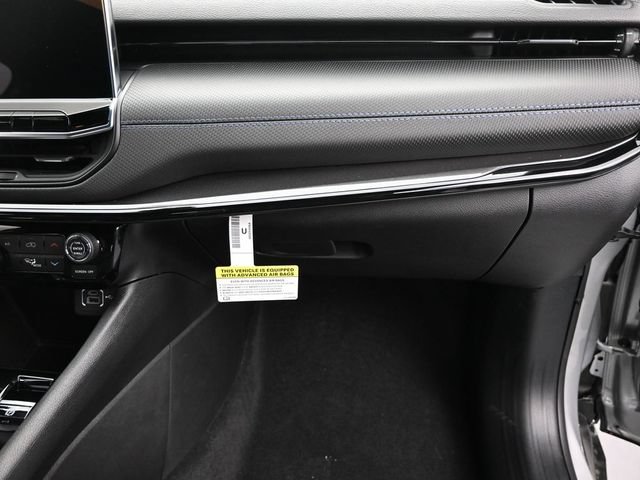 New 2025 Jeep Compass Latitude w/ Convenience Group AWD/4WD image 22