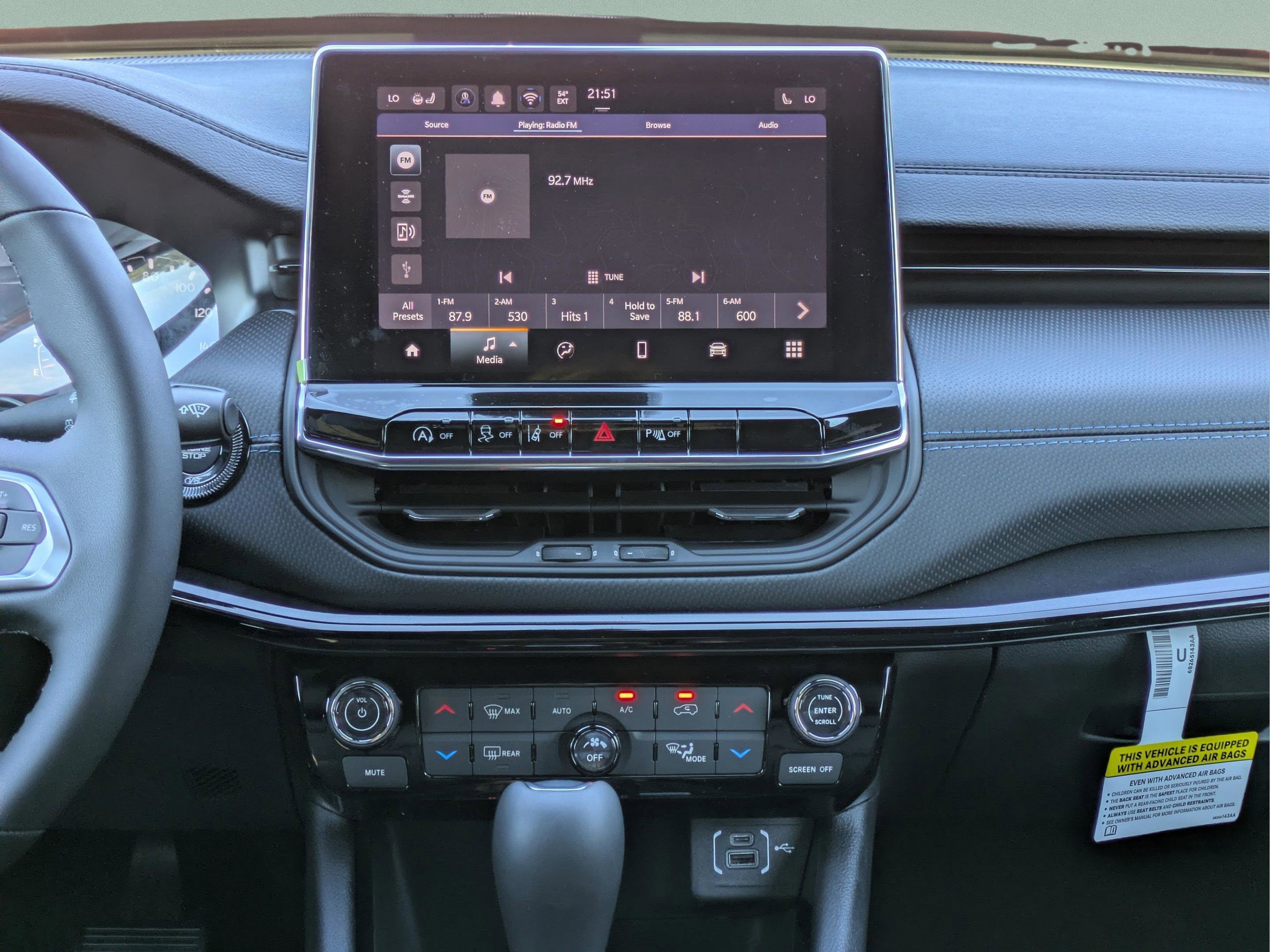 New 2026 Jeep Compass Limited image 20