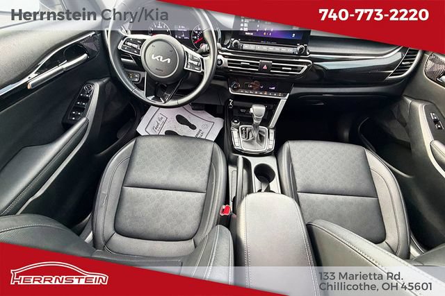 Used 2023 Kia Seltos EX AWD/4WD image 10