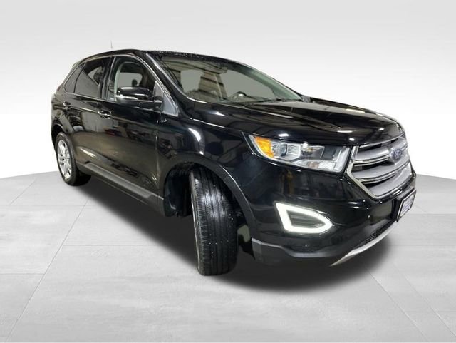 Used 2018 Ford Edge Titanium w/ Equipment Group 301A AWD/4WD image 9