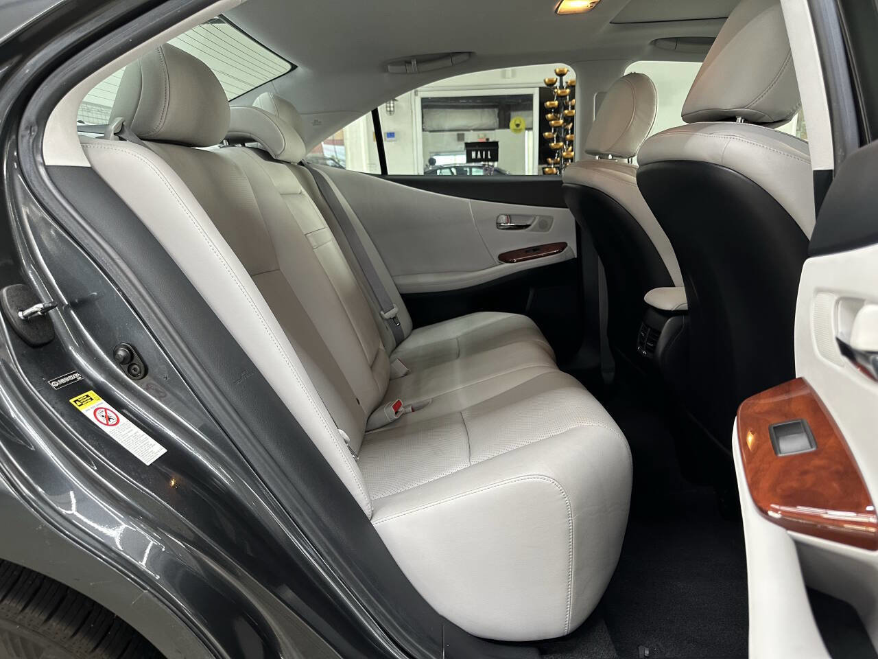 Used 2011 Lexus HS 250h image 15