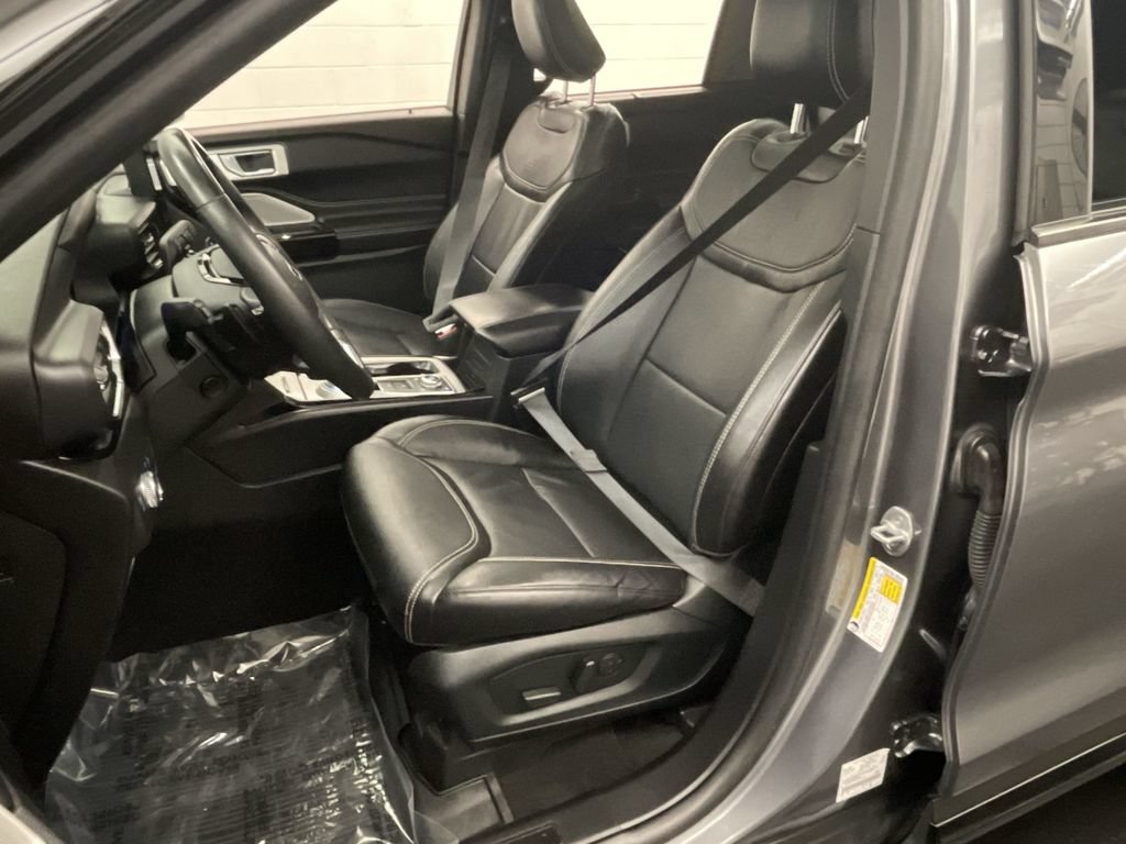 Used 2021 Ford Explorer ST w/ Equipment Group 401A AWD/4WD image 13