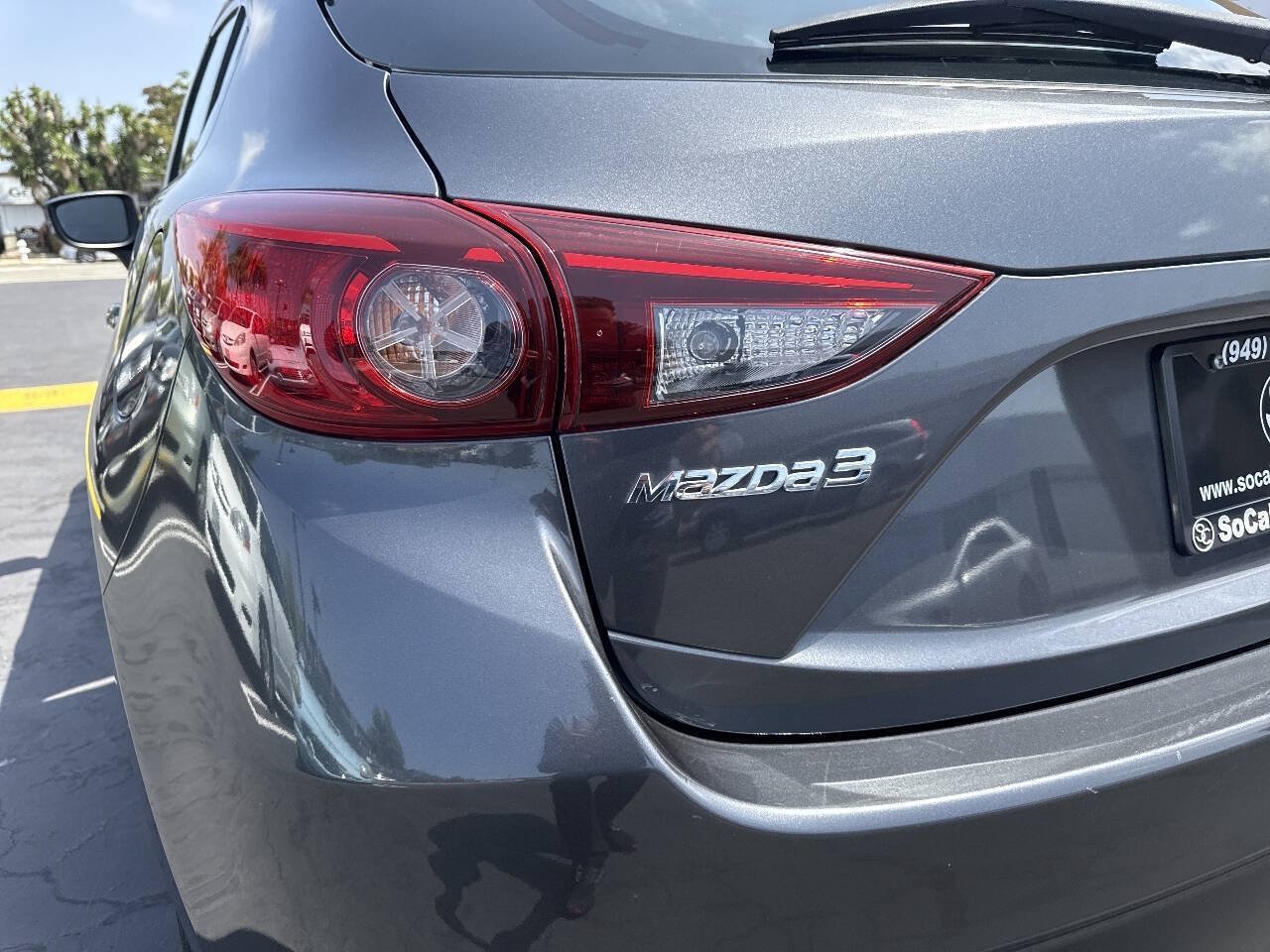 Used 2014 MAZDA MAZDA3 i Touring FWD image 27