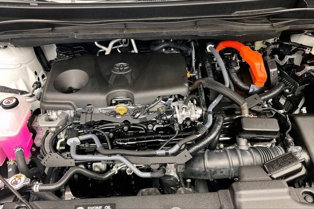 Used 2025 Toyota Sienna XLE image 9