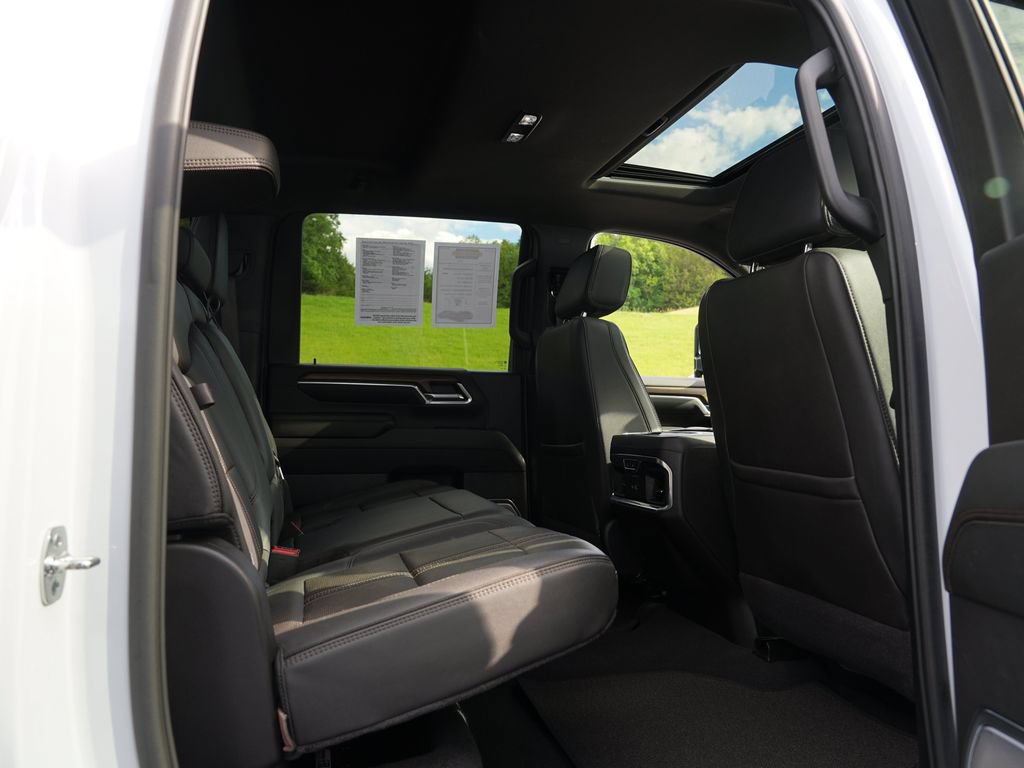 Certified 2025 Chevrolet Silverado 3500 High Country w/ High Country Premium Package AWD/4WD image 28