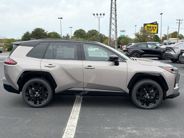 New 2026 Toyota RAV4 XSE w/ Weather Package AWD/4WD image 2