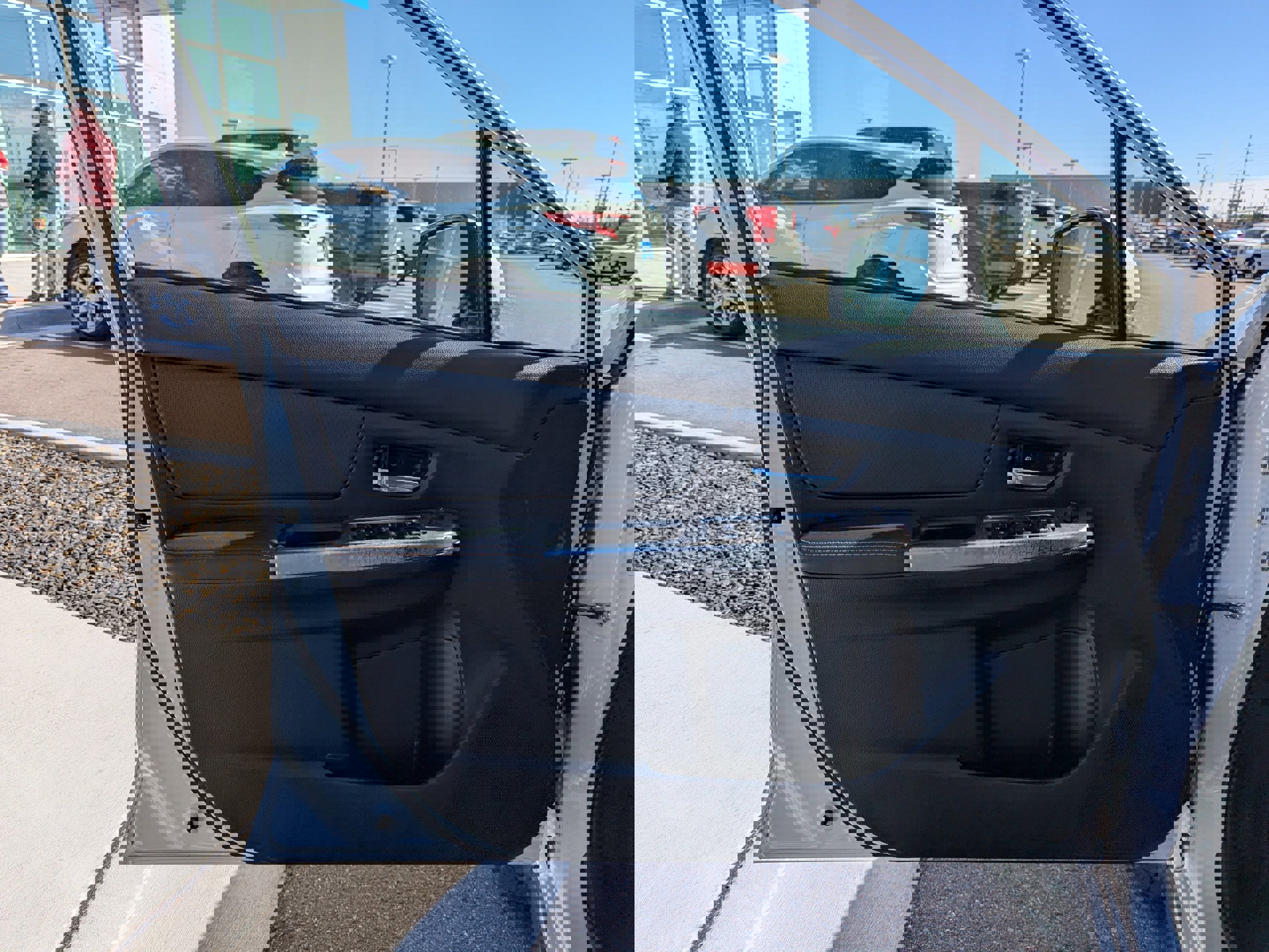 Used 2017 Subaru Crosstrek 2.0i Limited image 10