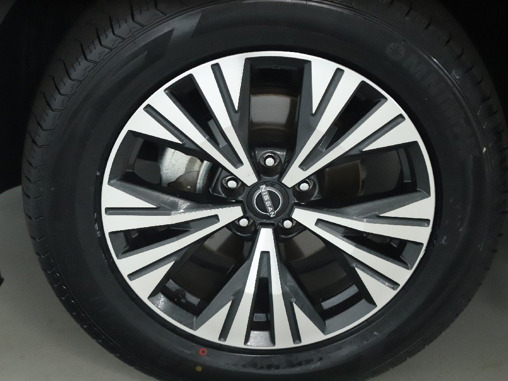 Certified 2023 Nissan Rogue SV w/ SV Premium B Package AWD/4WD image 42