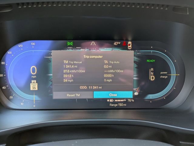 Certified 2024 Volvo XC40 Recharge Plus w/ Protection Package Premier image 11