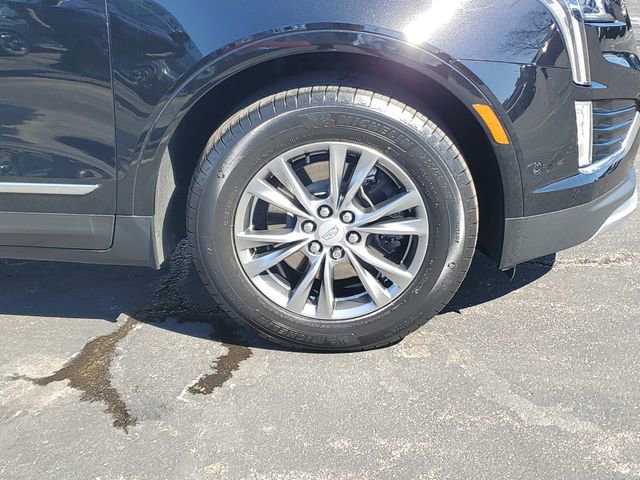 Used 2022 Cadillac XT5 Premium Luxury w/ Technology Package image 9