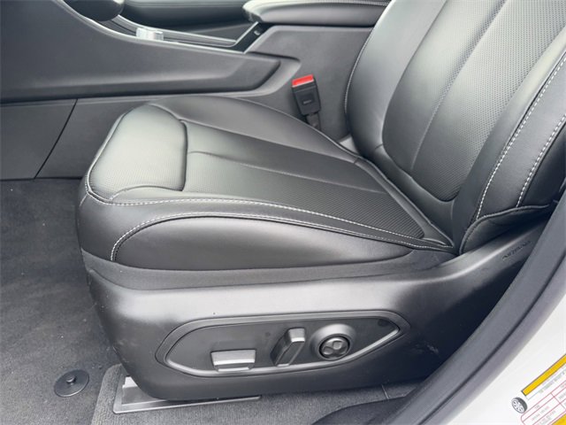 New 2025 Jeep Grand Cherokee Limited image 24