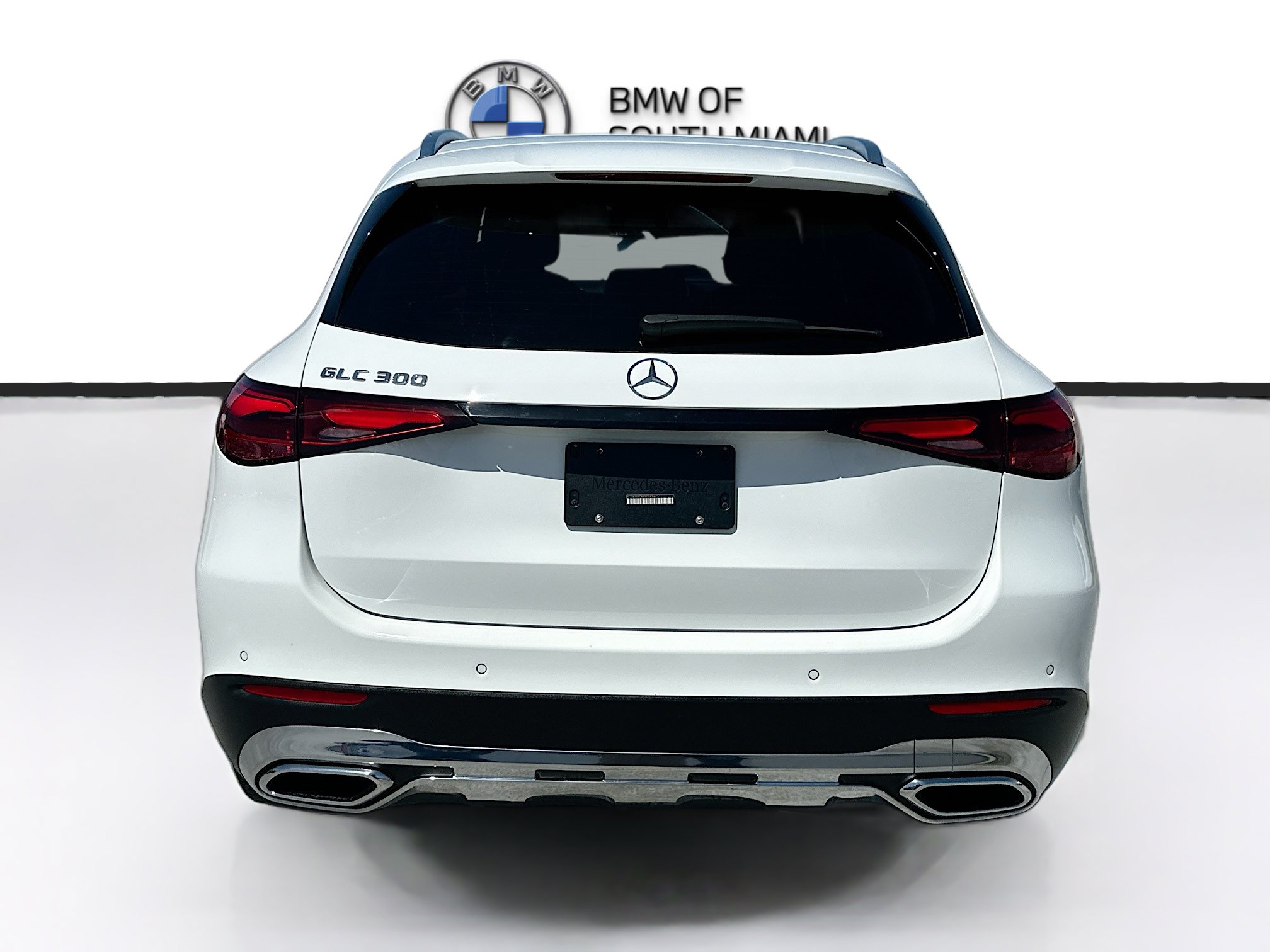 Used 2025 Mercedes-Benz GLC 300 image 6