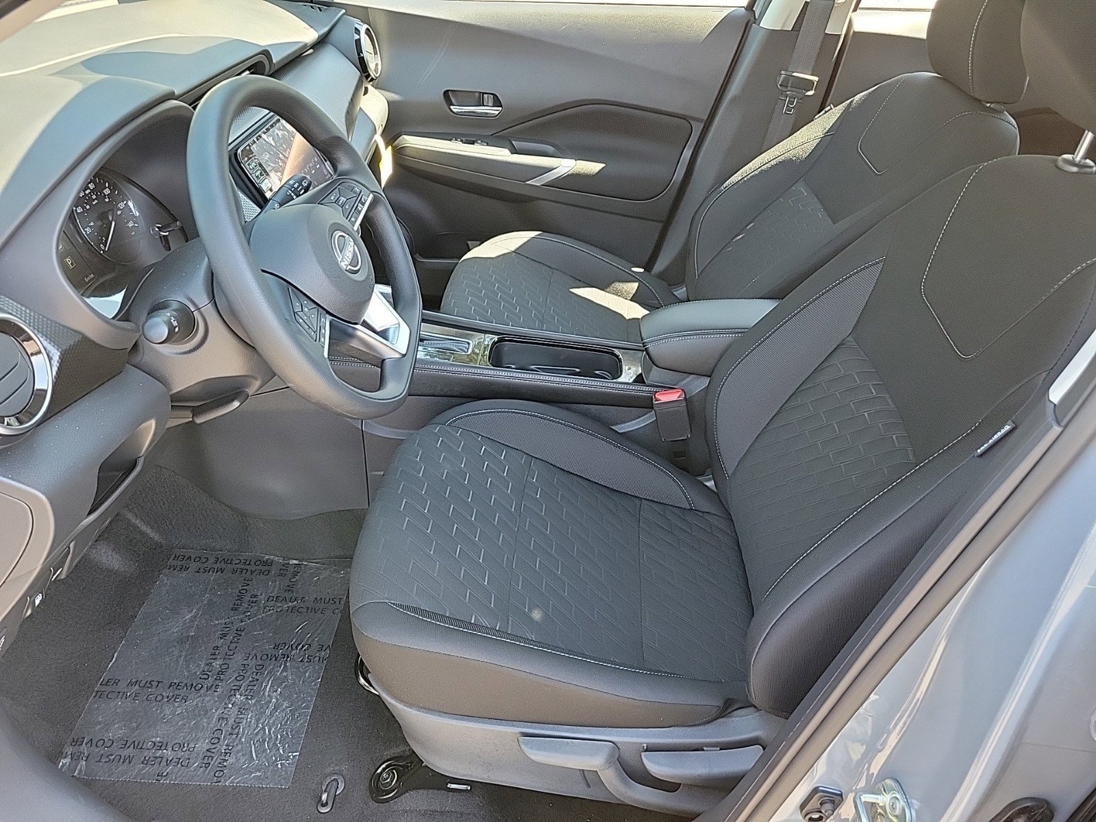 New 2024 Nissan Kicks SV w/ Interior Electronics Package image 12