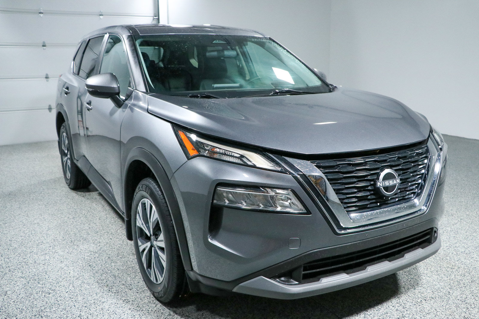 Used 2023 Nissan Rogue SV FWD image 5