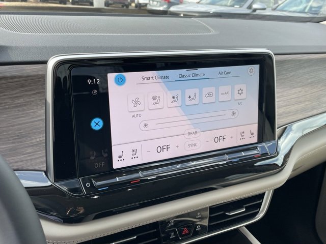 New 2025 Volkswagen Atlas SEL image 15