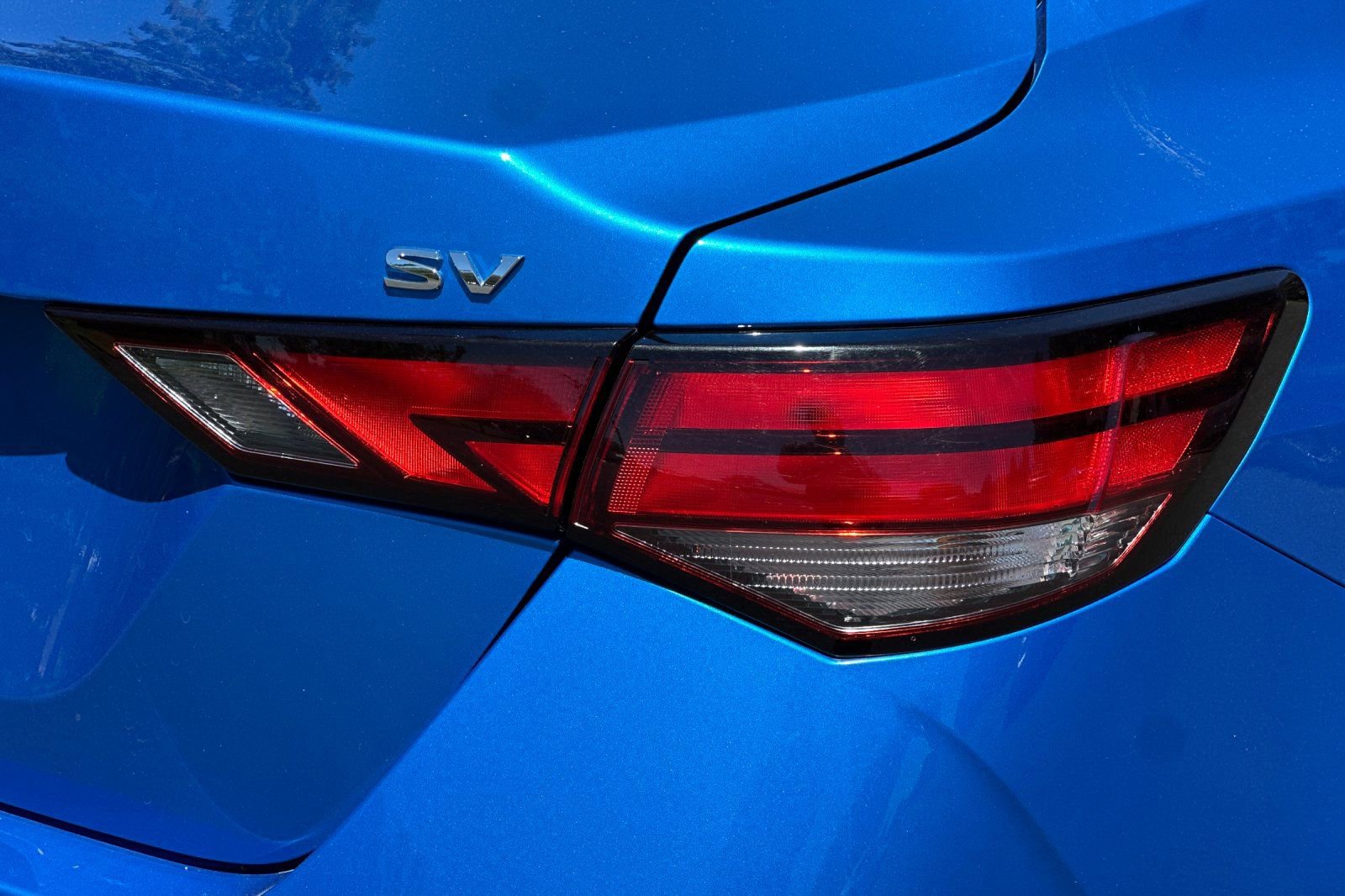 Used 2024 Nissan Sentra SV FWD image 26
