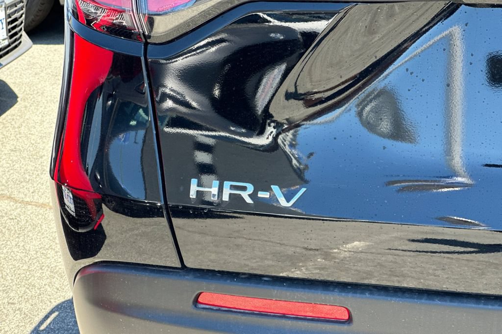 New 2025 Honda HR-V Sport image 22