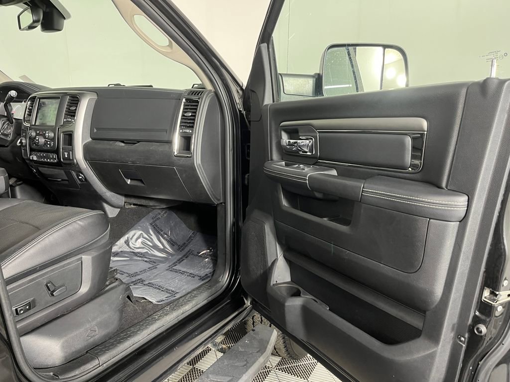 Used 2018 RAM 2500 Laramie w/ Sport Appearance Group image 15