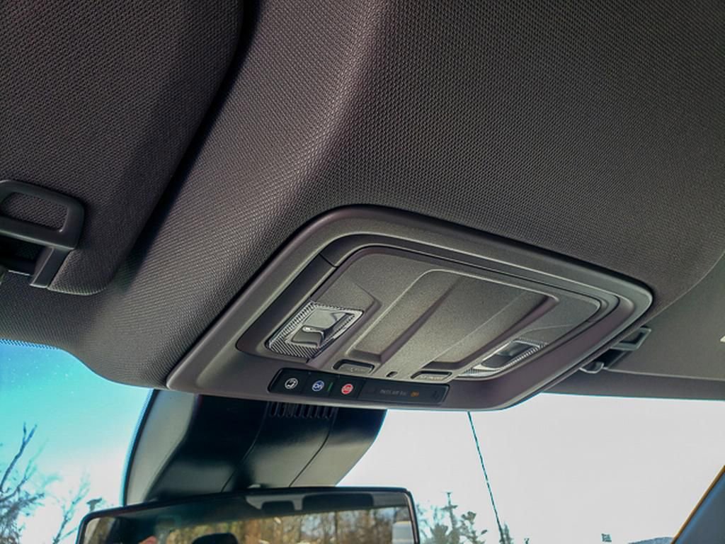 New 2026 Chevrolet Silverado 3500 LT w/ Snow Plow Prep/Camper Package image 19