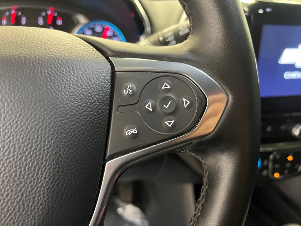Used 2023 Chevrolet Traverse LT FWD image 20
