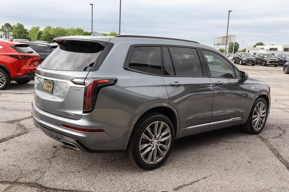 Used 2020 Cadillac XT6 Sport AWD/4WD image 4