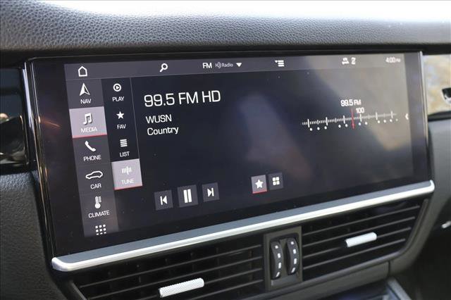 Used 2019 Porsche Cayenne AWD/4WD image 18