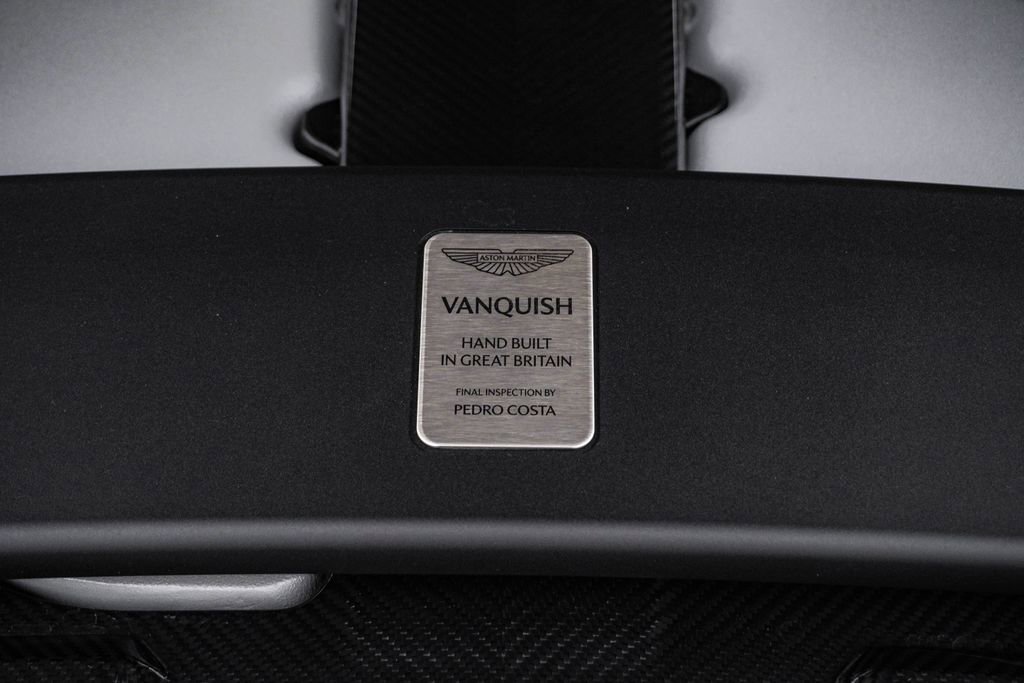 Used 2026 Aston Martin Vanquish Convertible RWD image 38
