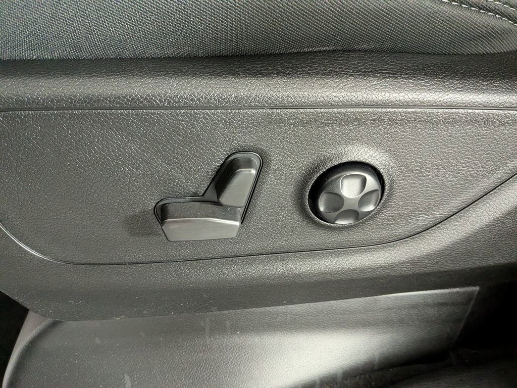 Certified 2021 RAM 1500 Big Horn image 16