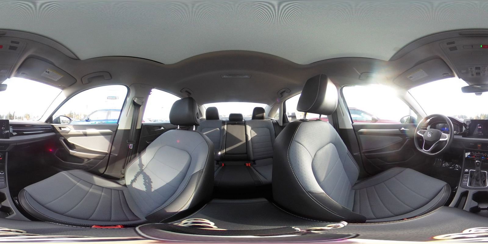 Used 2025 Volkswagen Jetta SE image 42