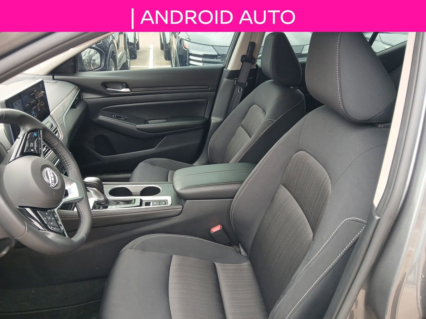 Used 2025 Nissan Altima 2.5 SV w/ SV Premium Package image 10