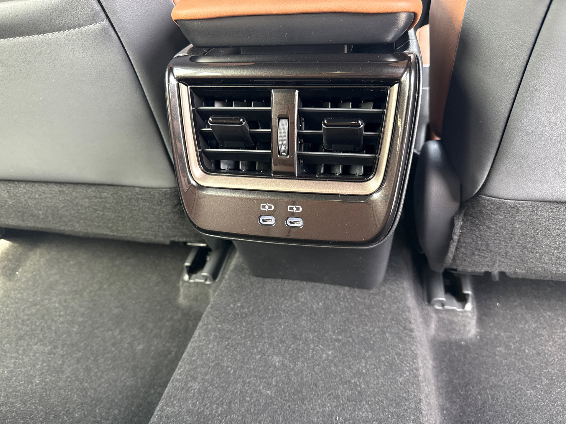 New 2026 Toyota Crown Signia image 18
