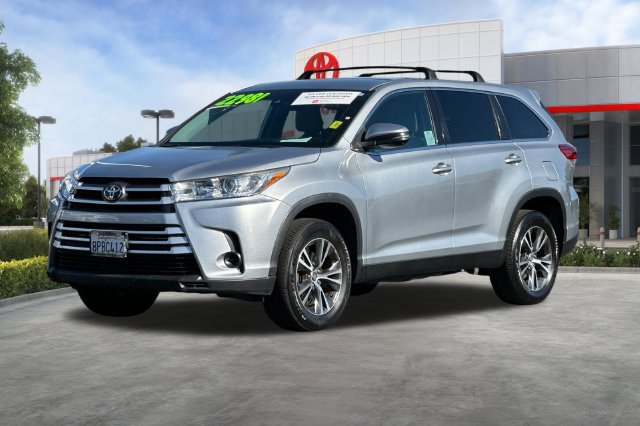 Certified 2019 Toyota Highlander LE FWD image 10