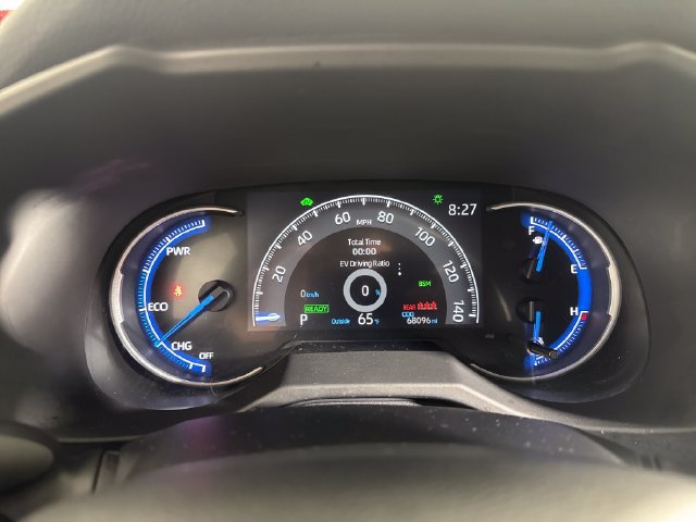 Used 2022 Toyota RAV4 Limited AWD/4WD image 28
