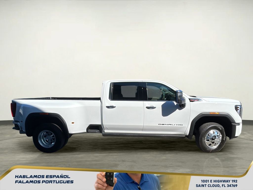 New 2026 GMC Sierra 3500 Denali w/ Denali Reserve Package image 7