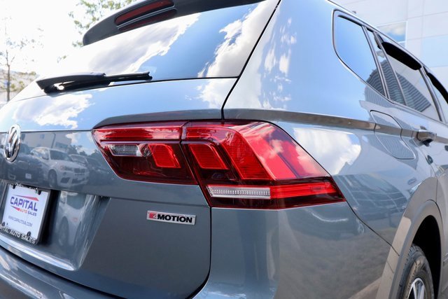 Used 2021 Volkswagen Tiguan S image 22
