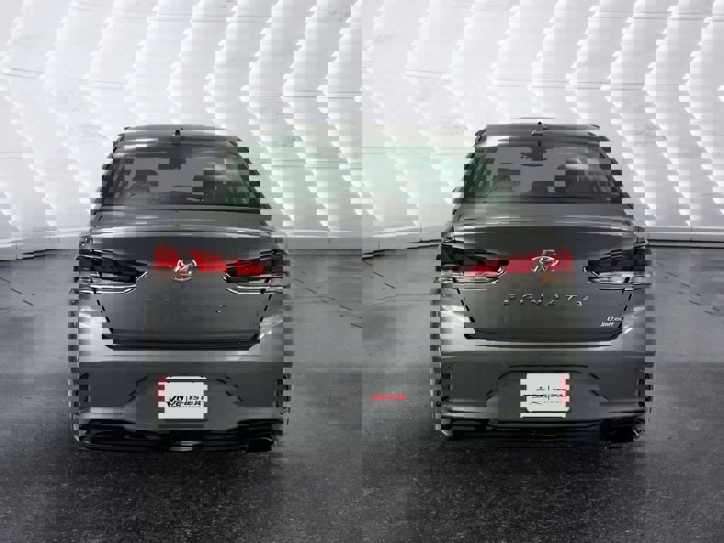 Used 2018 Hyundai Sonata Limited image 5