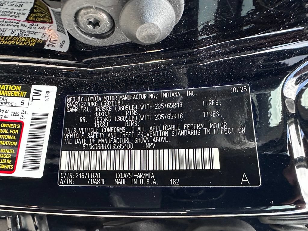 Used 2026 Toyota Highlander XLE AWD/4WD image 36