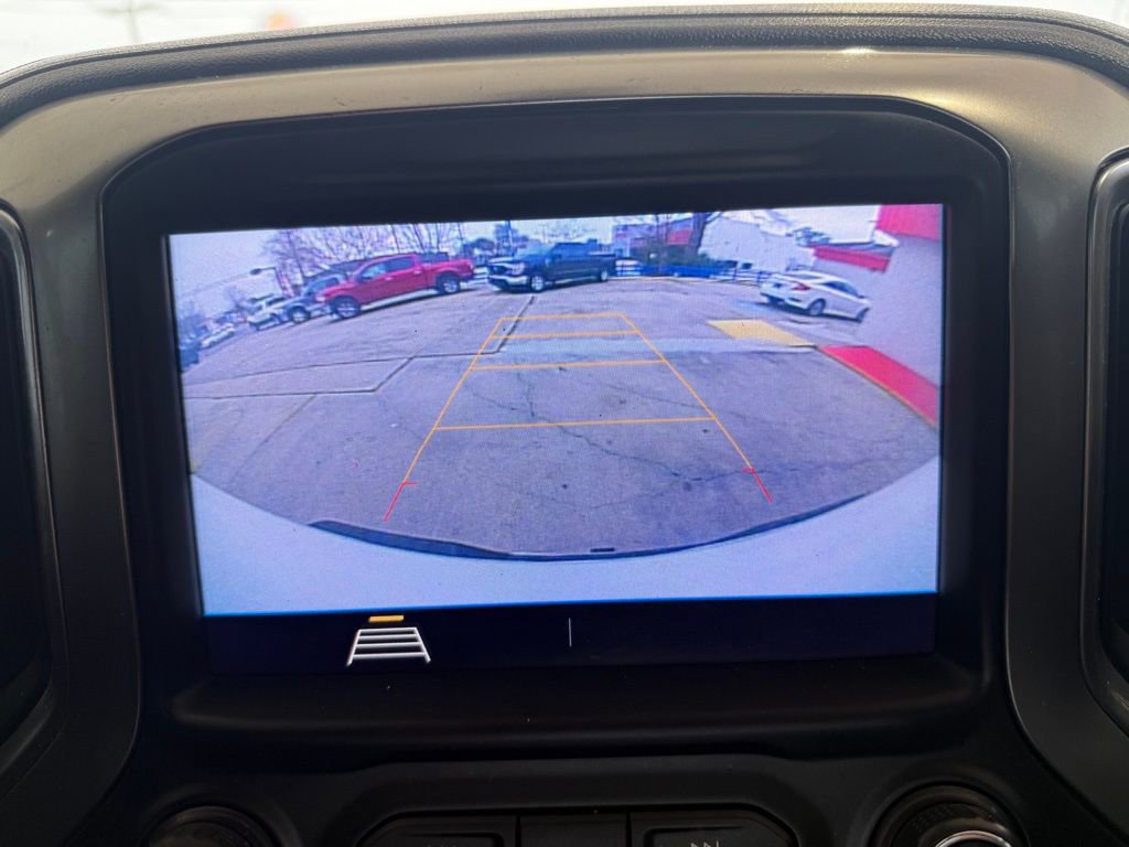 Used 2020 Chevrolet Silverado 1500 LT image 30