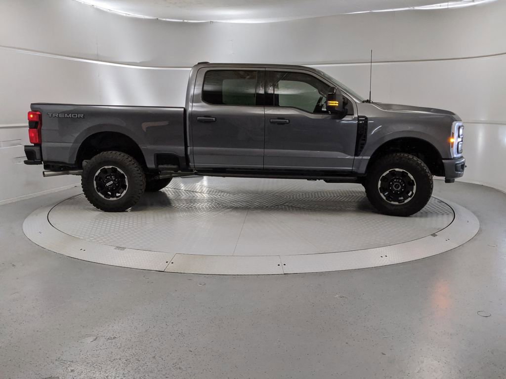 New 2025 Ford F250 Lariat w/ Lariat Ultimate Package image 2