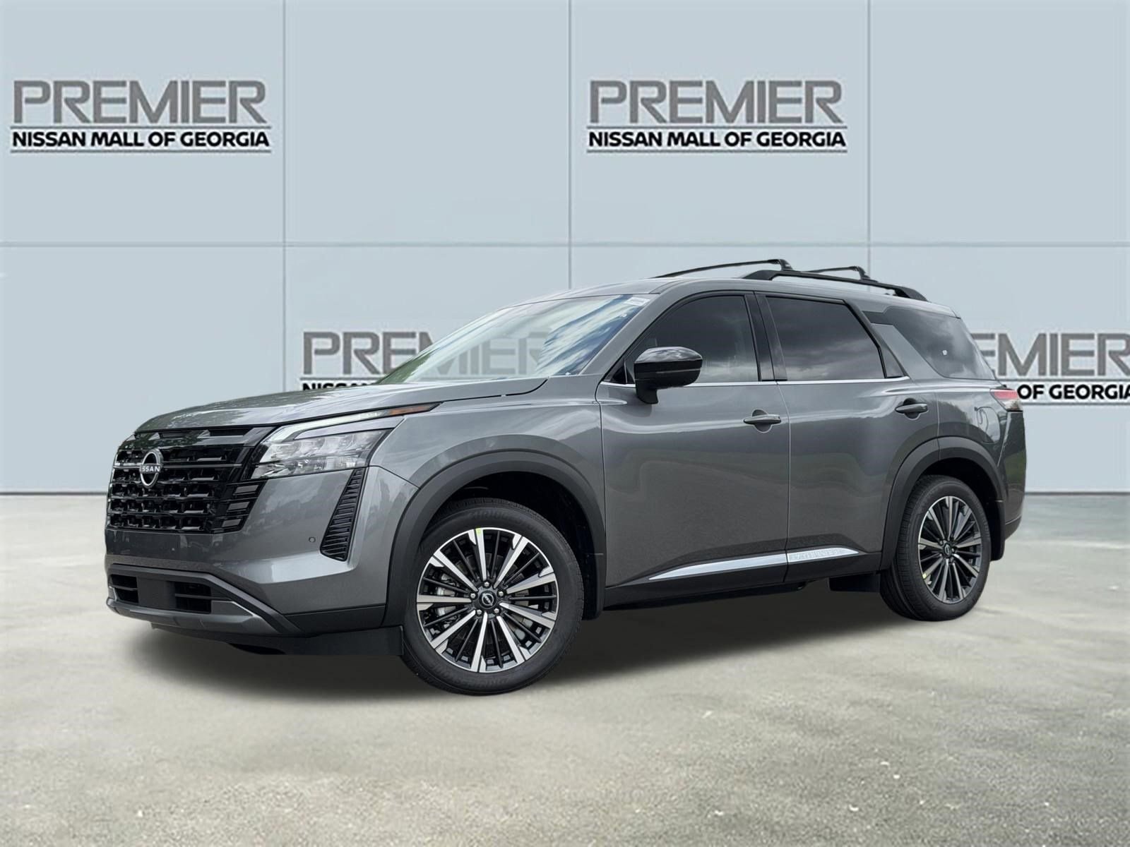 New 2026 Nissan Pathfinder Platinum w/ Accent Package