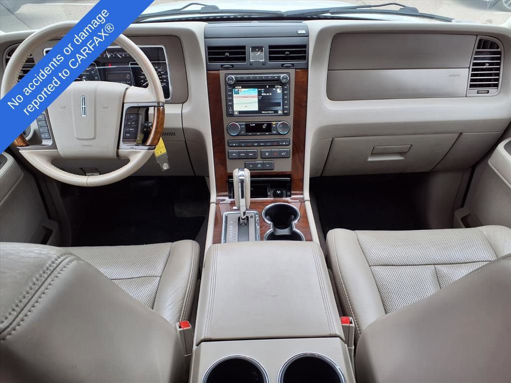 Used 2014 Lincoln Navigator Base image 13