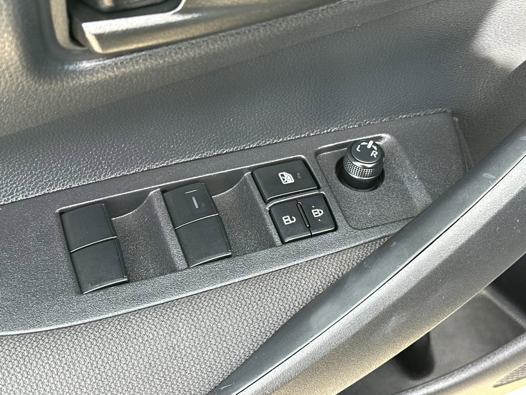 Used 2025 Toyota Corolla LE image 16