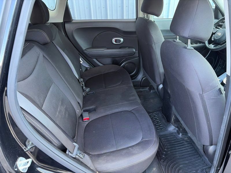 Used 2019 Kia Soul FWD image 27